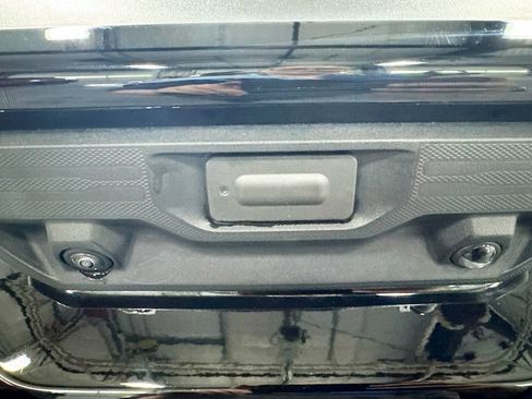 Used 2024 GMC Sierra 1500 Elevation AWD/4WD image 27