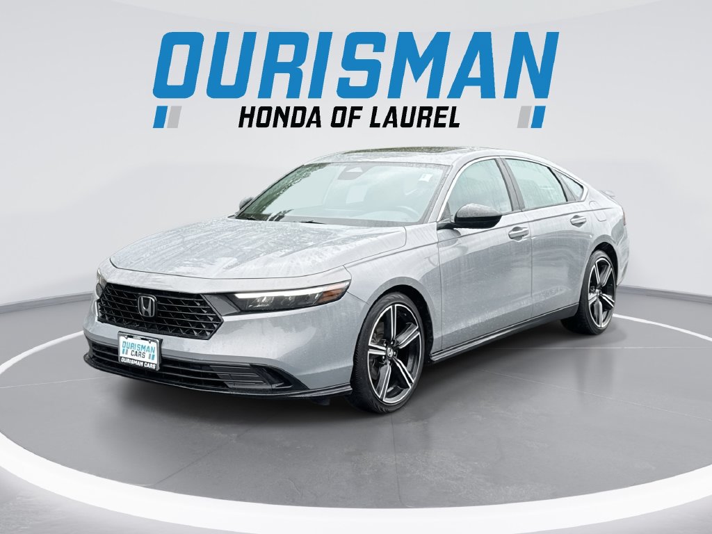 Used 2025 Honda Accord Sport image 1