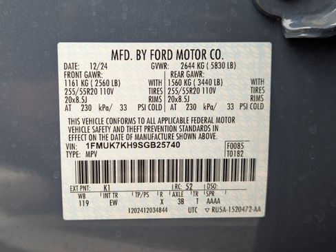 Used 2025 Ford Explorer ST-Line image 33