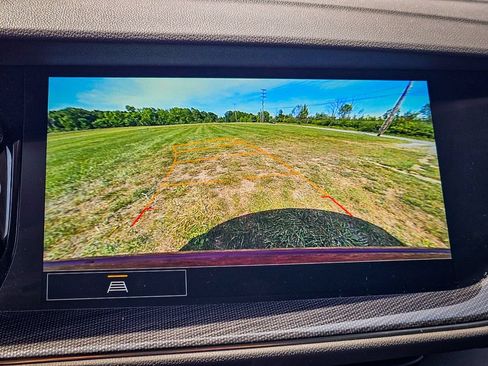 Used 2023 Buick Envision Essence AWD/4WD image 24