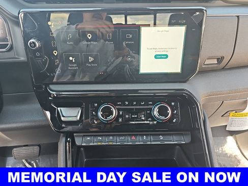 Used 2025 GMC Sierra 1500 AT4 w/ AT4 Premium Package AWD/4WD image 21