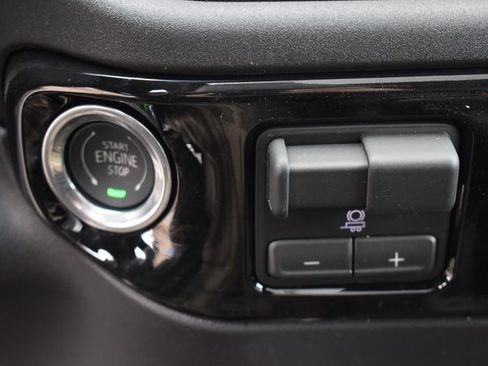 New 2026 Chevrolet Silverado 1500 ZR2 w/ Dark Appearance Package AWD/4WD image 34