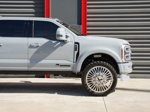 Used 2026 Ford F450 Platinum w/ Platinum Plus Package image 19
