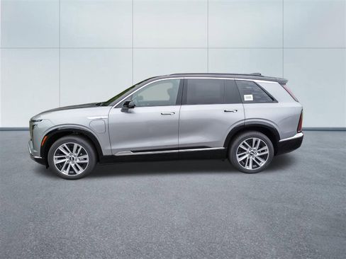 New 2026 Cadillac Vistiq Luxury image 2