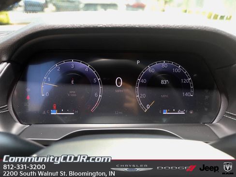 New 2025 Jeep Grand Cherokee Laredo X AWD/4WD image 12
