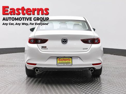 Used 2023 MAZDA MAZDA3 s FWD image 6