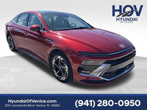 Used 2024 Hyundai Sonata SEL w/ Convenience Package FWD image 1
