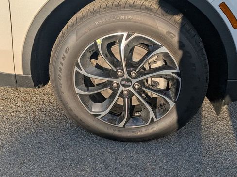 New 2026 Lincoln Nautilus Premier w/ Equipment Group 102A image 9