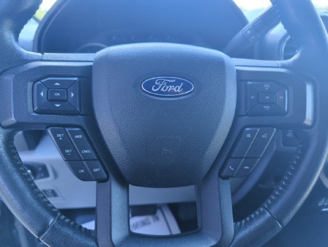 Used 2018 Ford F150 XLT w/ Equipment Group 302A Luxury AWD/4WD image 15
