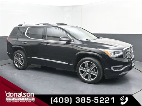 Used 2019 GMC Acadia Denali w/ Technology Package image 1
