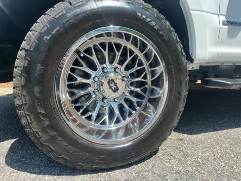 Used 2022 Ford F250 XLT image 8