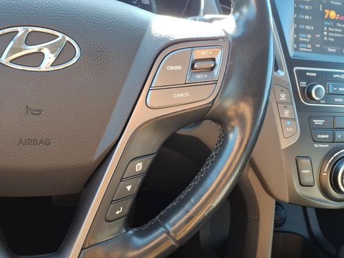Used 2017 Hyundai Santa Fe SE w/ SE Premium Package 02 AWD/4WD image 16