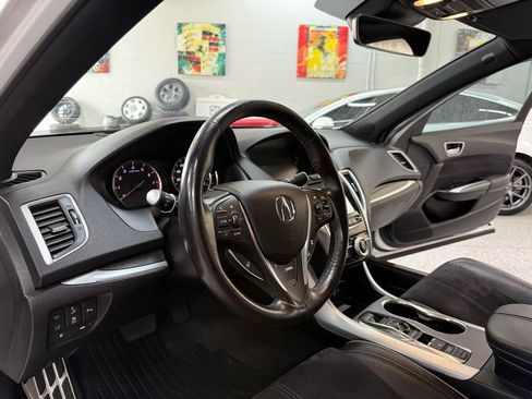Used 2020 Acura TLX V6 SH-AWD w/ Advance Package image 10