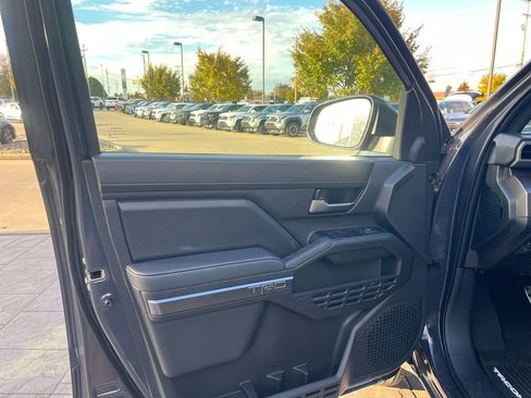 New 2025 Toyota Tacoma TRD Sport image 11
