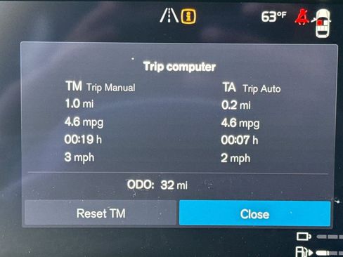 New 2026 Volvo XC60 T8 Plus w/ Climate Package PRO image 29