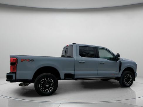 New 2026 Ford F350 Platinum image 32