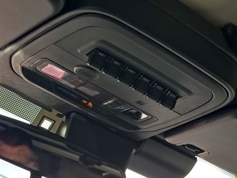 New 2025 Ford Bronco Badlands AWD/4WD image 28