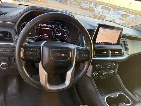 Used 2021 GMC Yukon SLT w/ SLT Luxury Plus Package image 10