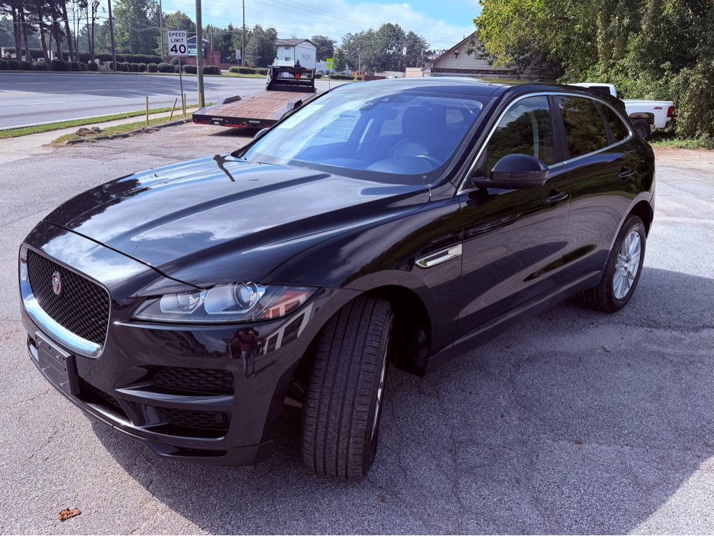 Used 2020 Jaguar F-PACE Prestige AWD/4WD image 1