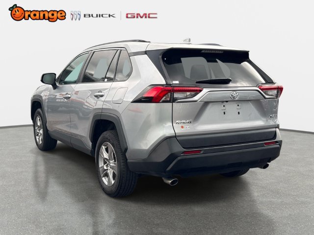 Used 2025 Toyota RAV4 XLE FWD image 5