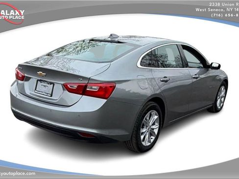 Used 2024 Chevrolet Malibu LT FWD image 5