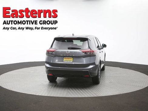 Used 2024 Nissan Rogue S AWD/4WD image 40