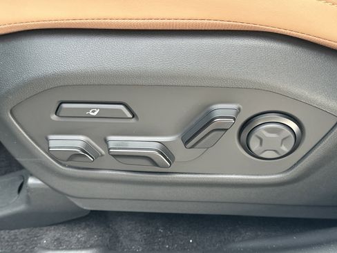 New 2026 Hyundai Santa Fe Calligraphy FWD image 16