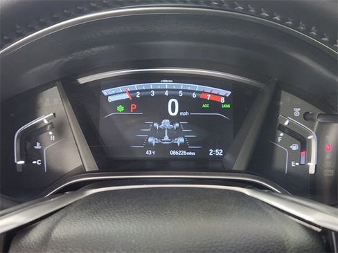 Used 2018 Honda CR-V Touring image 16