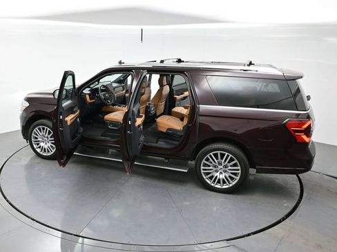 Used 2023 Ford Expedition Max Platinum image 45