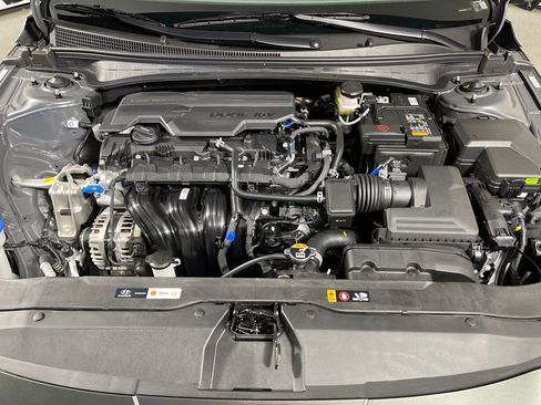 New 2026 Hyundai Elantra Sport image 9