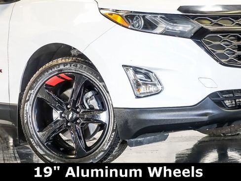 Certified 2019 Chevrolet Equinox LT image 4