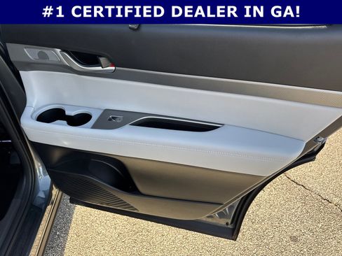 Used 2023 Hyundai Palisade SEL w/ Premium Package image 16
