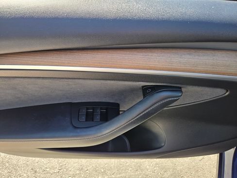 Used 2023 Tesla Model 3 Standard Range RWD image 22