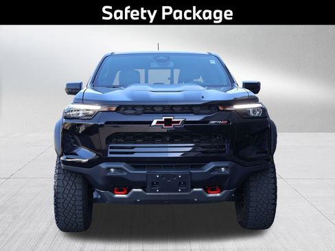 Used 2024 Chevrolet Colorado ZR2 w/ ZR2 Convenience Package III AWD/4WD image 4