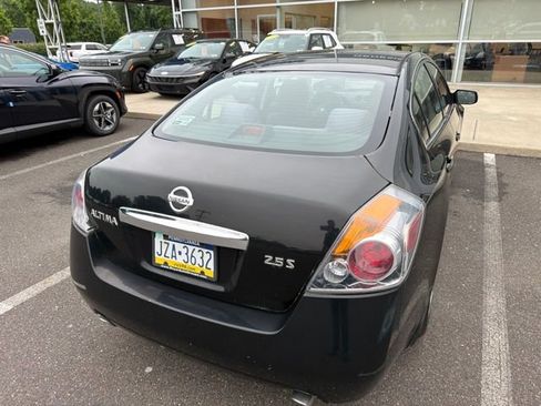 Used 2012 Nissan Altima 2.5 S FWD image 10