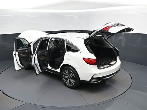 Used 2020 Acura MDX SH-AWD w/ Technology Package image 2