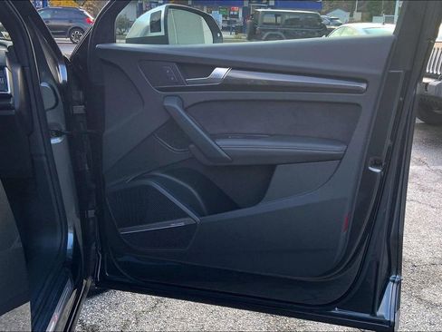 Certified 2023 Audi SQ5 Premium Plus w/ Premium Plus Package image 23