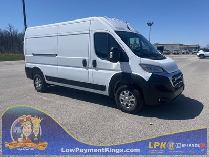 New 2024 RAM ProMaster 2500 w/ Quick Order Package 22G SLT