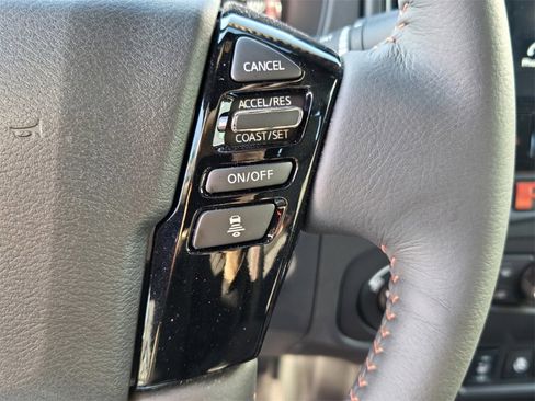 Certified 2025 Nissan Frontier PRO-4X w/ Pro Convenience Package image 25