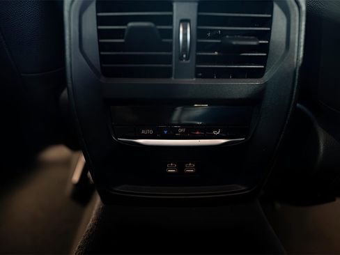 Used 2021 BMW M340i xDrive M340i xDrive w/ Premium Package image 26