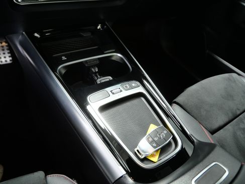 Certified 2025 Mercedes-Benz GLA 250 4MATIC image 22