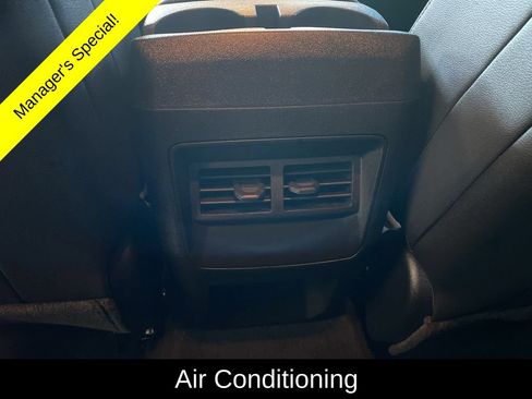 Used 2026 Chevrolet Colorado Trail Boss AWD/4WD image 11