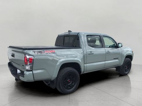 Used 2022 Toyota Tacoma TRD Sport w/ TRD Premium Sport Package AWD/4WD image 23