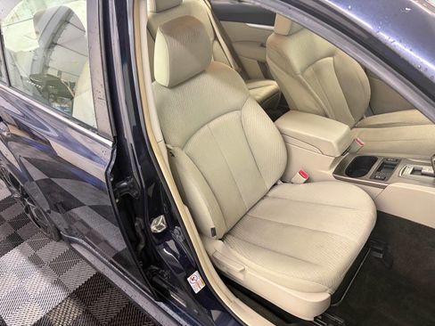 Used 2012 Subaru Legacy 2.5i w/ Alloy Wheel Pkg image 22