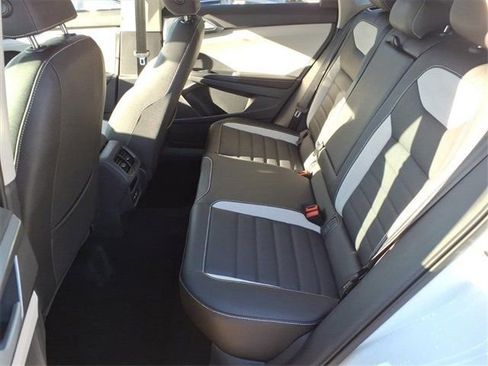 New 2026 Volkswagen Taos SEL image 8