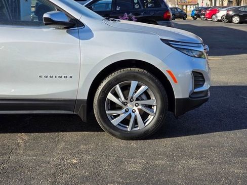 Used 2022 Chevrolet Equinox LT image 7