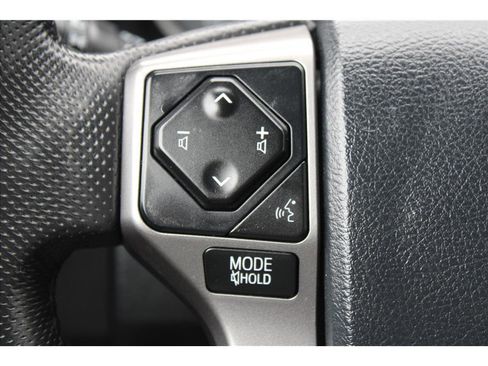 Used 2017 Toyota Tacoma SR5 w/ Tow Package image 16