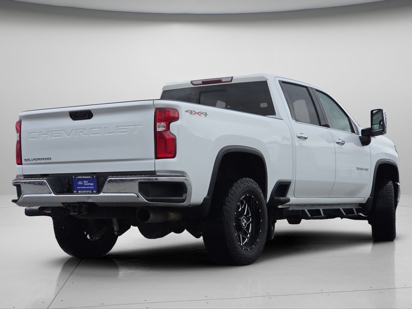 Used 2020 Chevrolet Silverado 3500 LTZ w/ LTZ Convenience Package AWD/4WD image 25