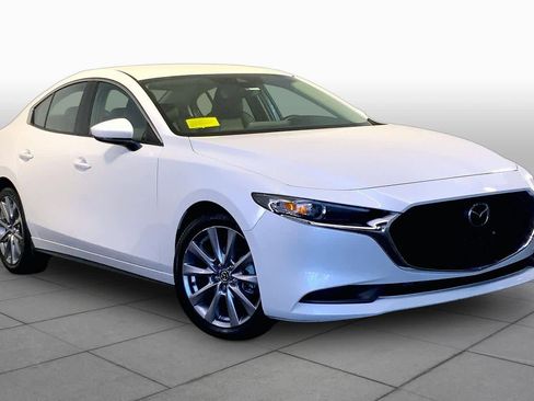 Used 2023 MAZDA MAZDA3 s FWD image 3