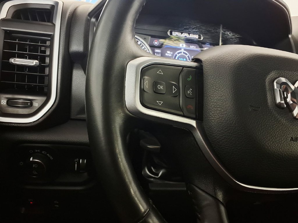 Used 2022 RAM 1500 Lone Star AWD/4WD image 16